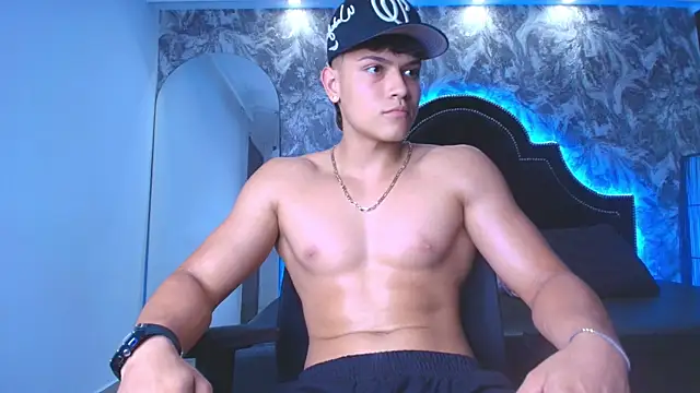 DilanMiller_ Chat XXX in diretta