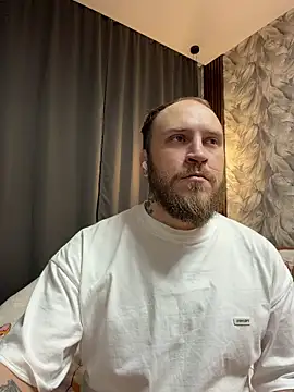 XXX chat uživo modela HermanFire