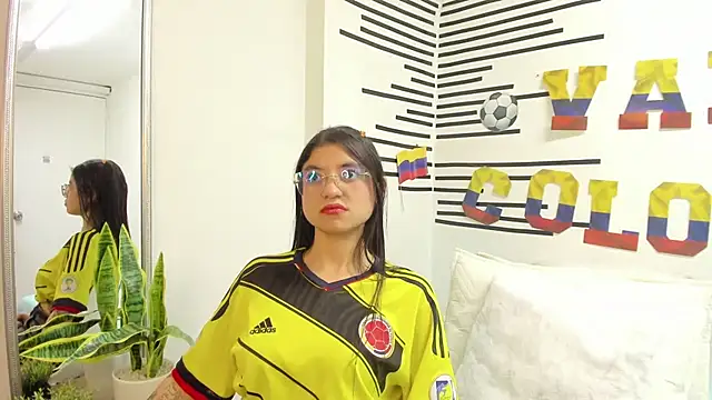 LindaCatalina_ Live XXX-Chat