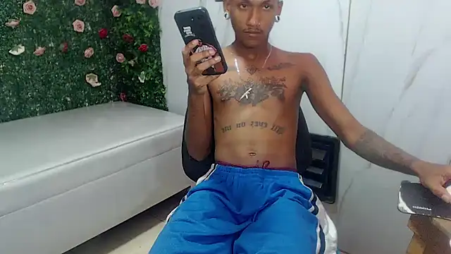 Chat XXX ao vivo de ManSant