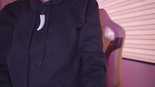 tommy_blueのライブXXXチャット