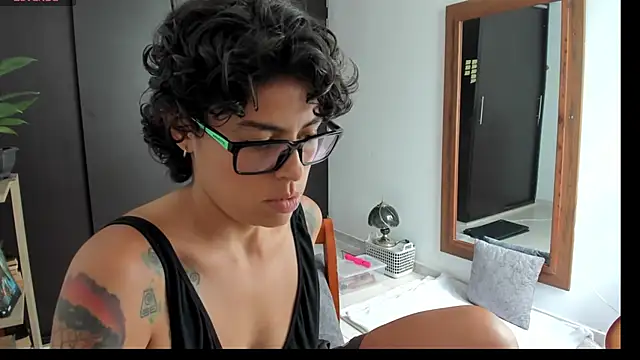 natt_op Live XXX-chat