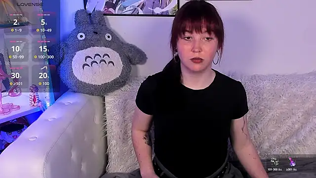 Hyuna_Flowers Live XXX-Chat