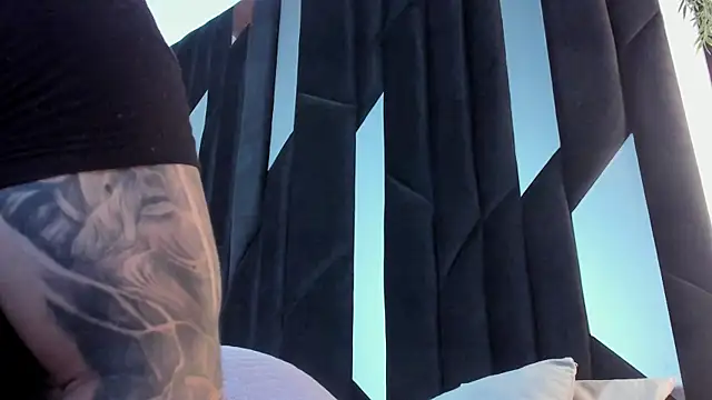 Онлайн чат XXX Justin_WhiteJS