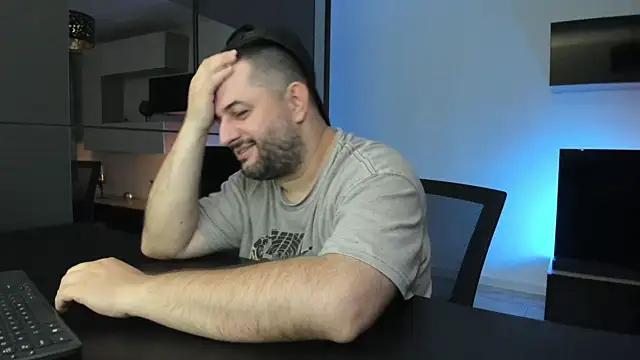 DravenPeak's Live XXX Chat