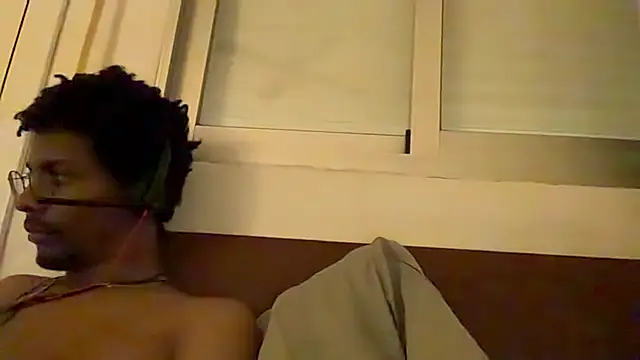 HoleBreeder Live XXX Chat
