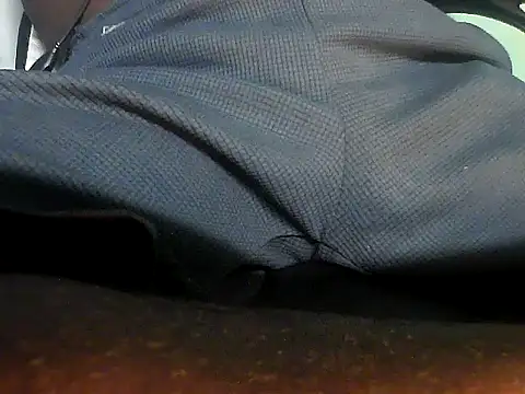 Chat +18 de Precumking1 ao vivo