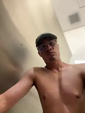 Chat XXX ao vivo de TavoHot_