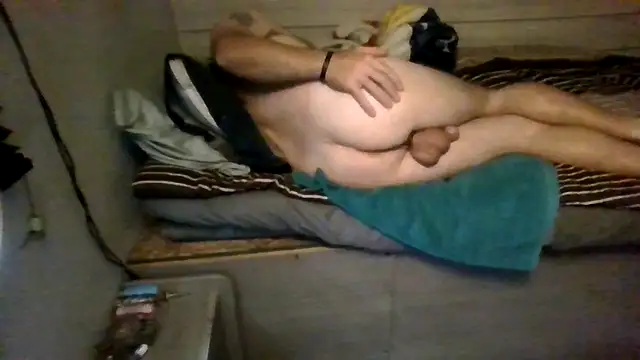 ThisGuy42o Chat XXX in diretta