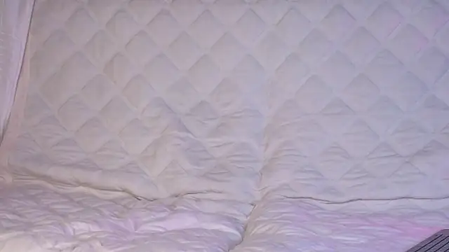 Ellijoys' Live XXX Chat