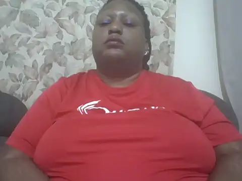 צ'אט XXX בשידור חי של fat_ebonyqueen