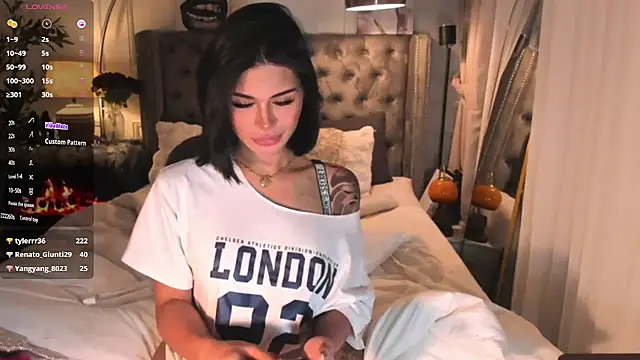 ParisianDoll Chat XXX in diretta