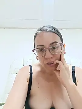 Chat XXX en directo de miss_hanna07