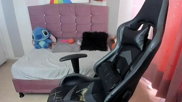 Chat XXX en directo de Wanda_sg