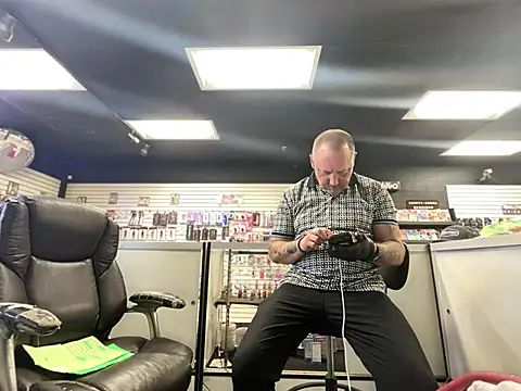 RawRyder8 Show in webcam