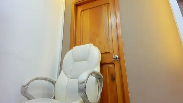 adams_bobby 라이브 XXX 채팅