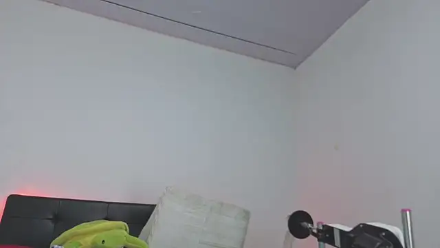 XXX chat uživo modela ChannelCox1