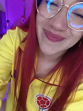 Chat +18 de Celestee15_ ao vivo