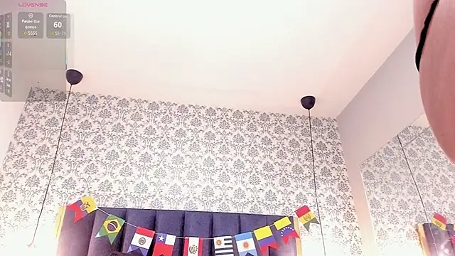 Kendra-Rousee Live XXX Chat
