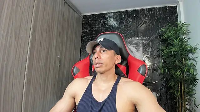 Erik_castle – Live XXX-chat