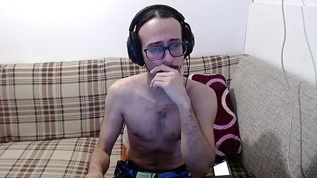 Chatroom XXX en direct de cholitohermoso