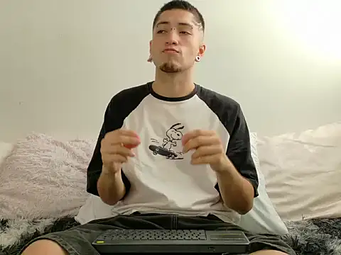 Živý XXX chat Zahir_Raw