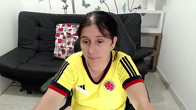 victoria_jones Adlı Modelin Canlı XXX Sohbeti