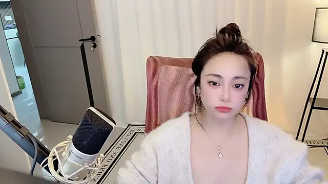Chat +18 de Daisy-77 ao vivo