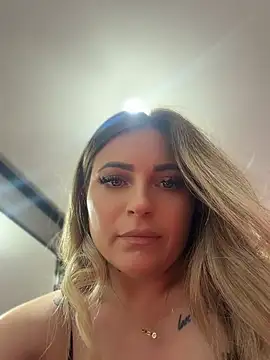 Rania_Stitch Chat XXX live
