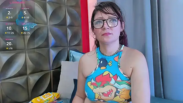 Gaia_rougee's Live XXX Chat