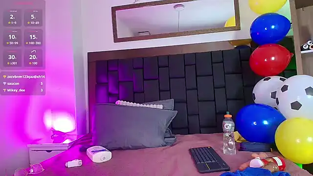EllenaBoobs_'s Live XXX Chat