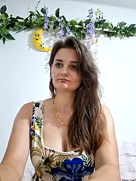 Nika_aa Chat XXX in diretta