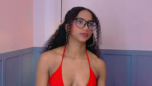 Chloe-Rose-'s Live XXX Chat