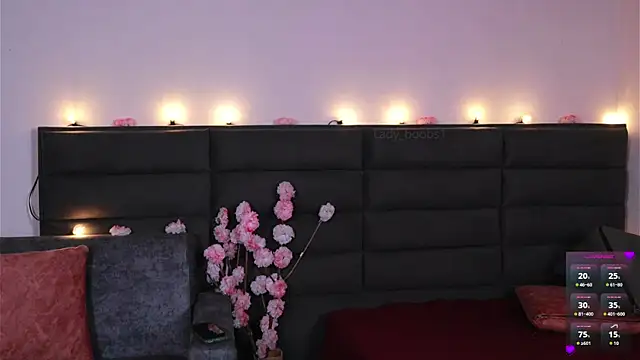 kathieandpovcock1 Live XXX-Chat