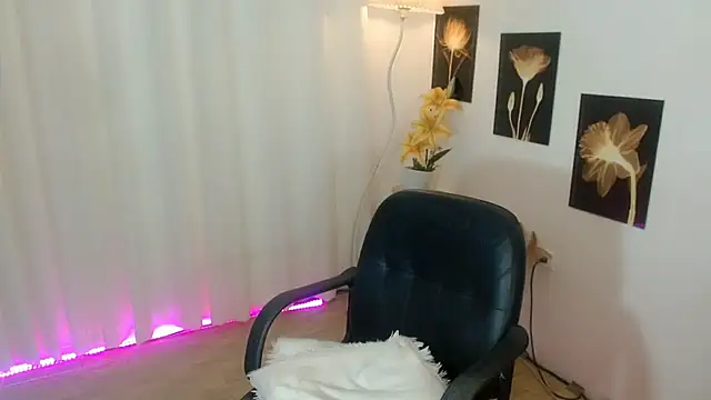 FuckingDolls69 Live XXX-Chat