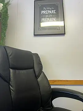DaddySmooth's Live XXX Chat