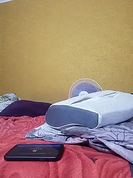 LiluHot Adlı Modelin Canlı XXX Sohbeti