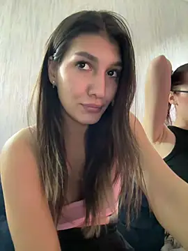 צ'אט XXX בשידור חי של RussianGirls_