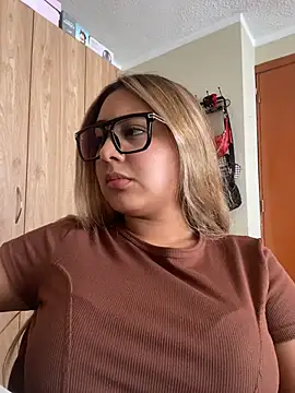 Miabonnett_ Live XXX Chat