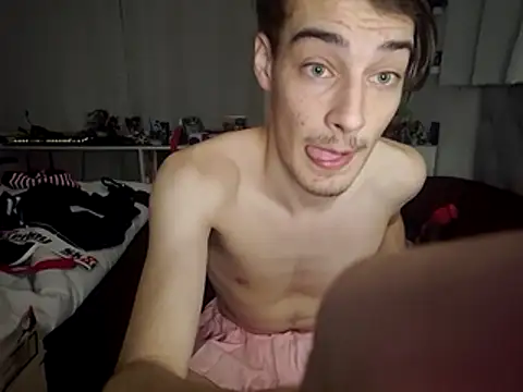 Smelly-Ewan-stinks élő XXX-chatje