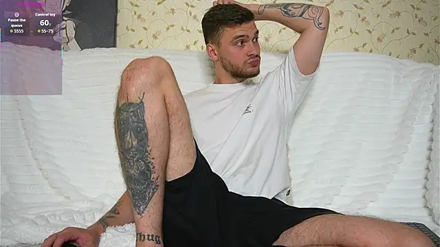 XXX chat uživo modela johnstoneisland