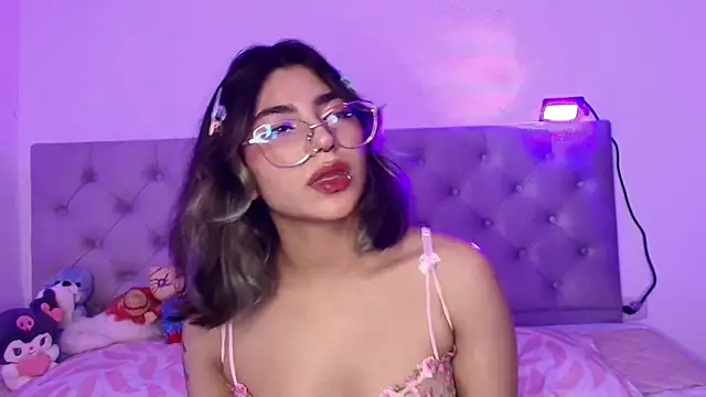 Alejaa_storm Chat XXX live