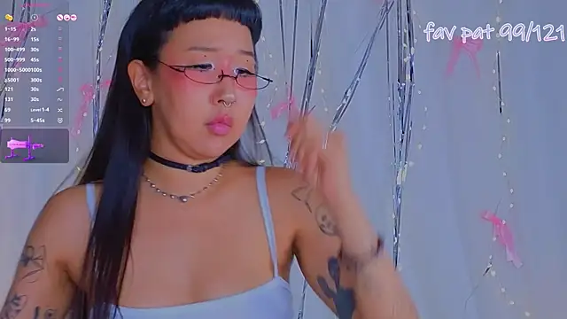 Chat XXX en directo de a11yson