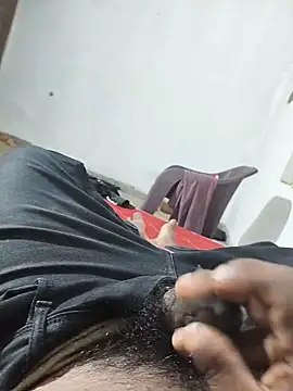 Mr_Playboy_143 Adlı Modelin Canlı XXX Sohbeti