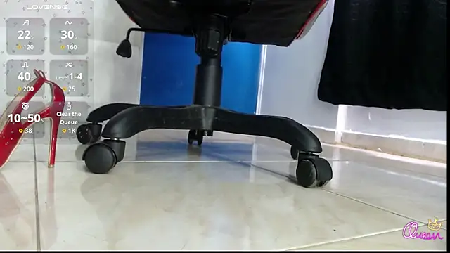 LITTLEMARS1's Live XXX Chat