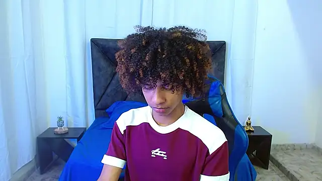 angelll18_ Webcamshow