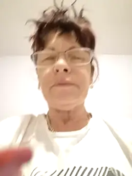 flymyrya123 Live XXX-Chat