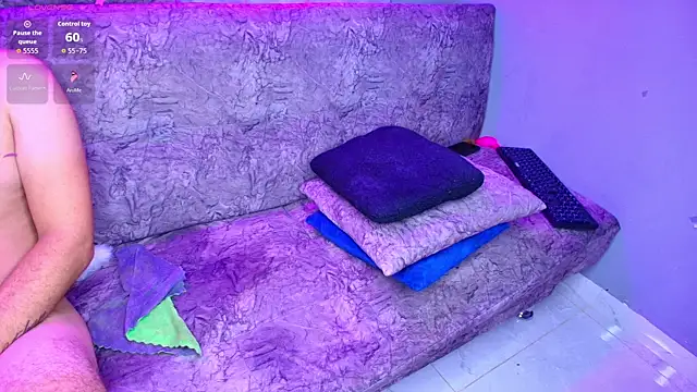 Sara_and_Lion Live XXX-Chat