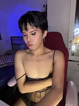 Plaxxxtique's Live XXX Chat