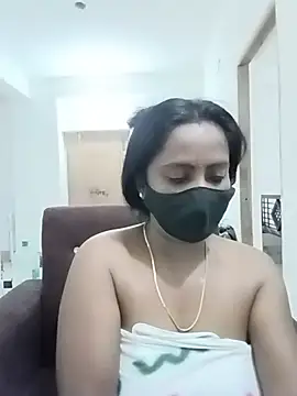 misti-boudii Chat XXX in diretta